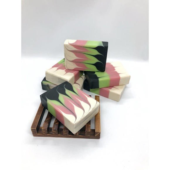 Taiwan swirl Handmade Artesan Soap with activated charcoal - Picture 8 of 9